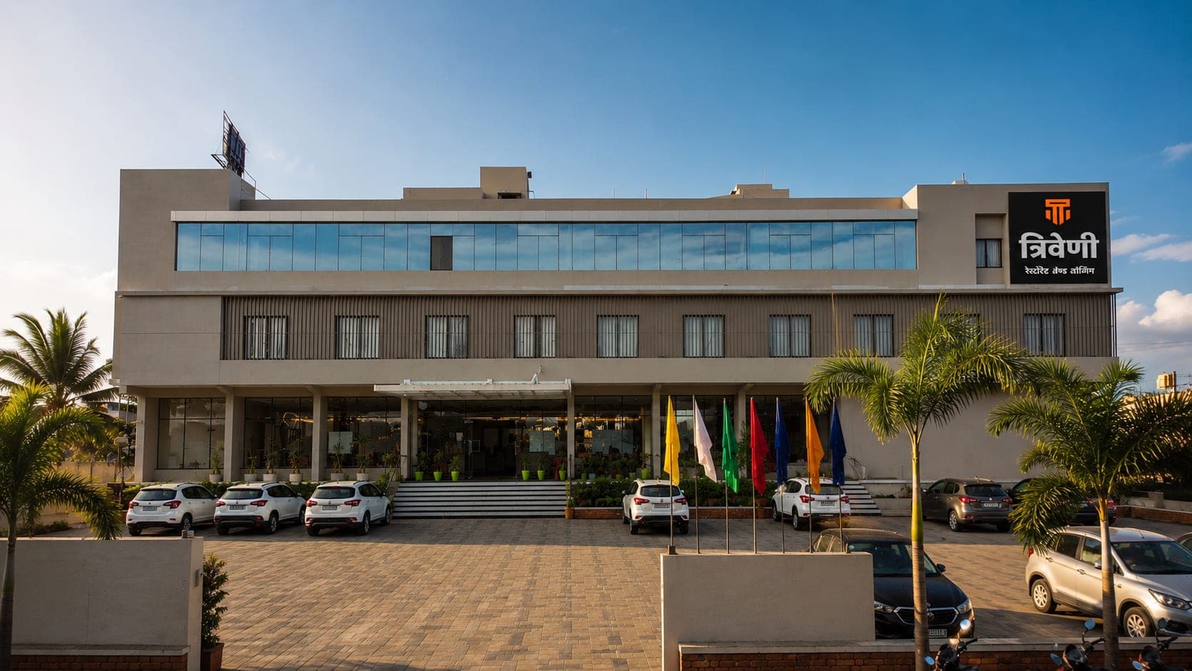 The Grand Entrance, Hotel Triveni, Admapur